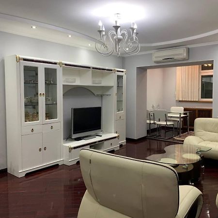 Beautiful Apartments In The Heart Of The City Tashkent Exterior photo